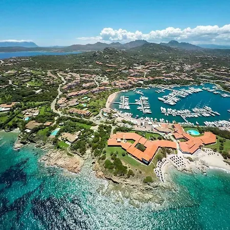 Newly Renovated Traditional Sardinian Dwelling Porto Rotondo