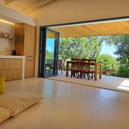 Newly Renovated Traditional Sardinian Dwelling 펜션 포르투로톤도