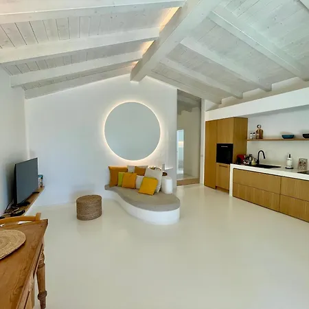 Newly Renovated Traditional Sardinian Dwelling * 포르투로톤도