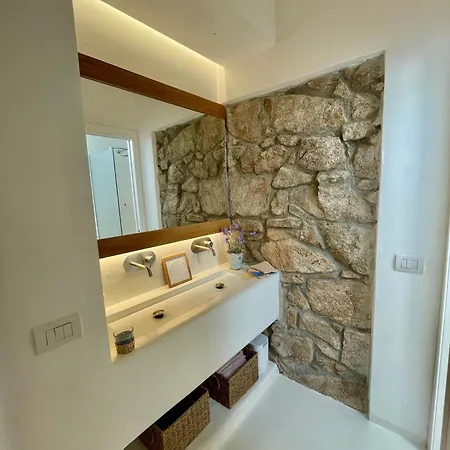 Newly Renovated Traditional Sardinian Dwelling 펜션 포르투로톤도