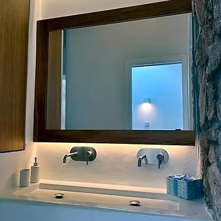 Newly Renovated Traditional Sardinian Dwelling Prázdninový dům *