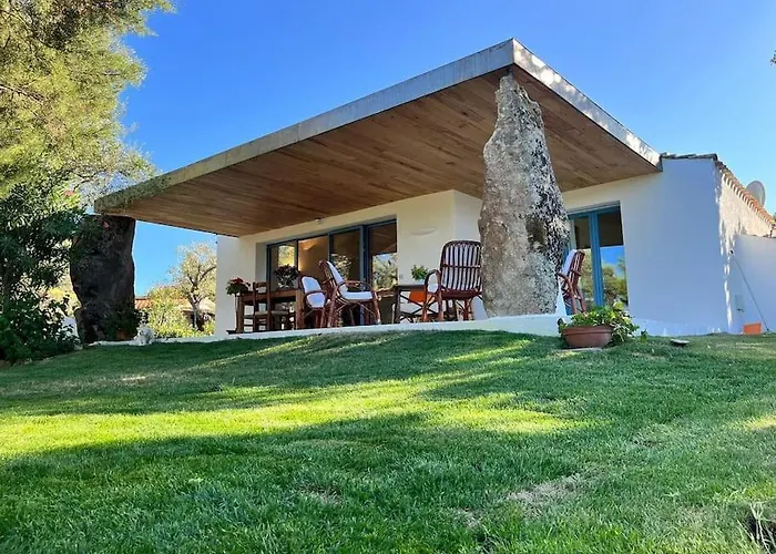 Newly Renovated Traditional Sardinian Dwelling Casa de Férias