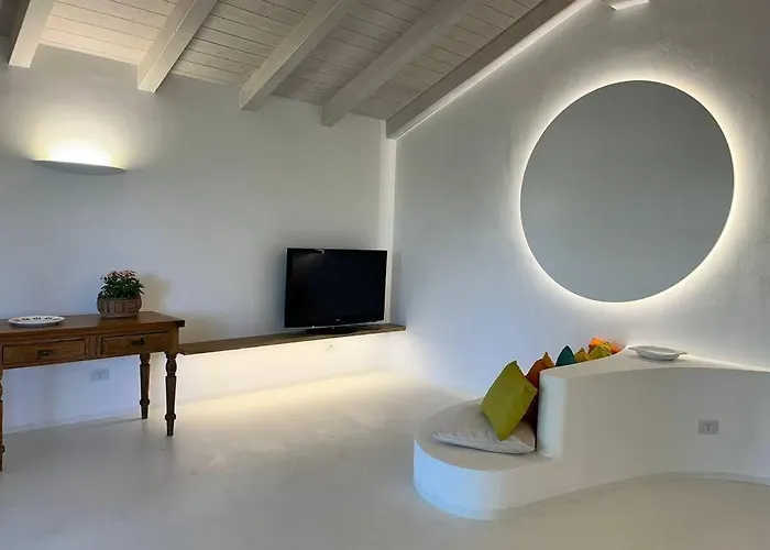 Newly Renovated Traditional Sardinian Dwelling * Porto Rotondo